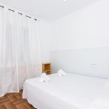 בית נופש Homeholidaysrentals Arlene קאללה