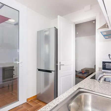 Homeholidaysrentals Arlene * Калелья