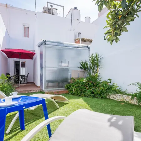 Дом отдыха Homeholidaysrentals Arlene *